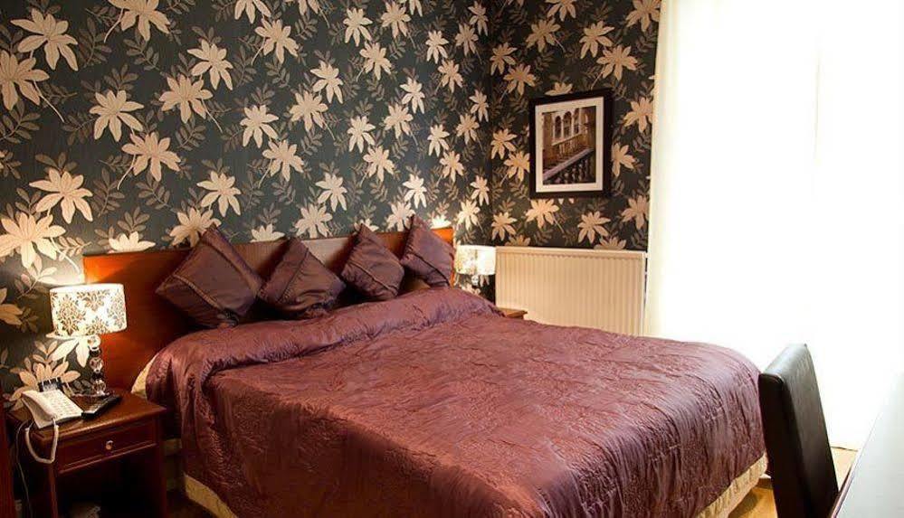 Beveridge Park Hotel カーコーディ エクステリア 写真
