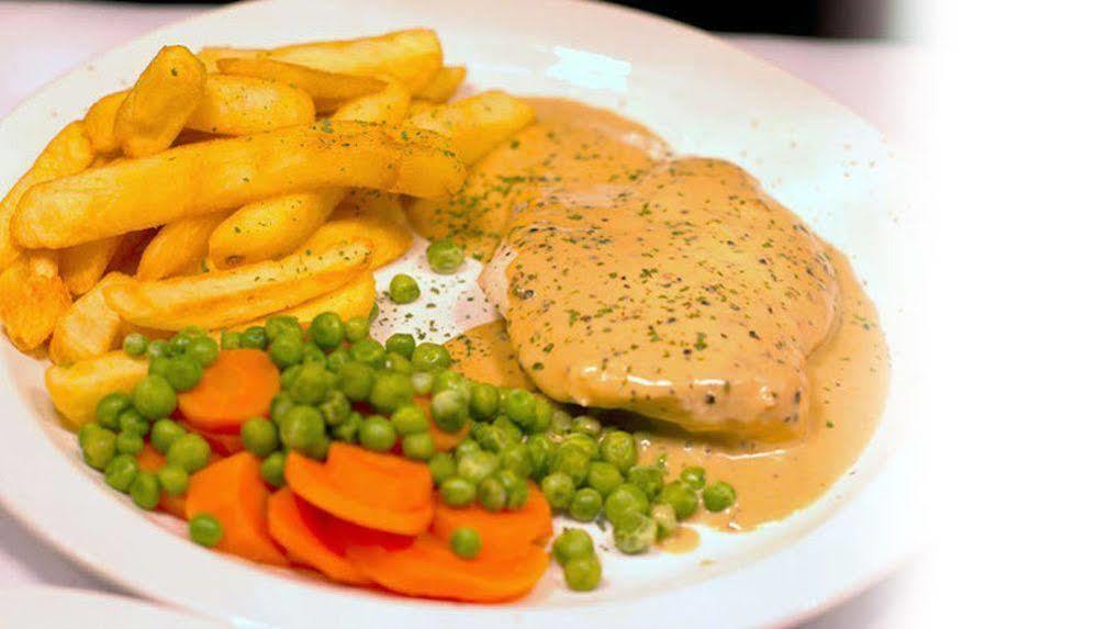 Beveridge Park Hotel カーコーディ エクステリア 写真